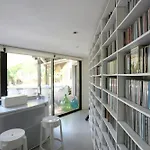 Сasa de vacaciones Superb Contemporary Near Montpellier