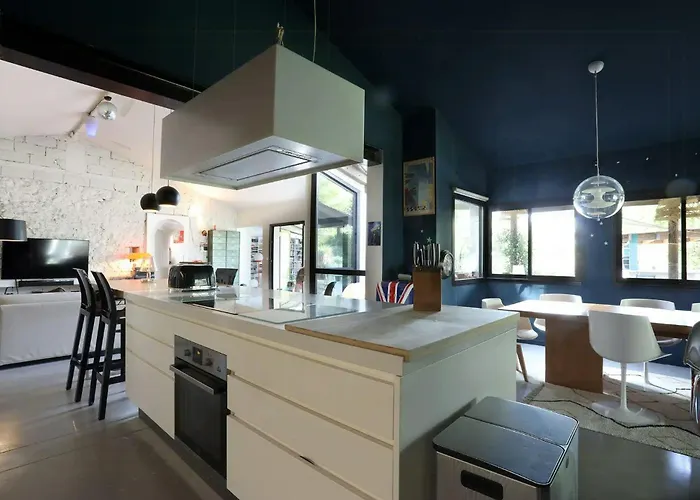Superb Contemporary Near Montpellier * Castelnau-le-Lez
