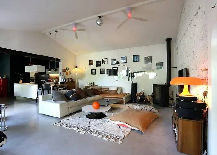 Сasa de vacaciones Superb Contemporary Near Montpellier *