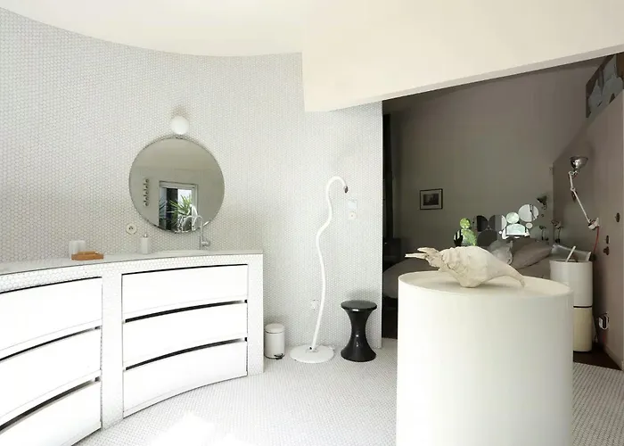 Сasa de vacaciones Superb Contemporary Near Montpellier *